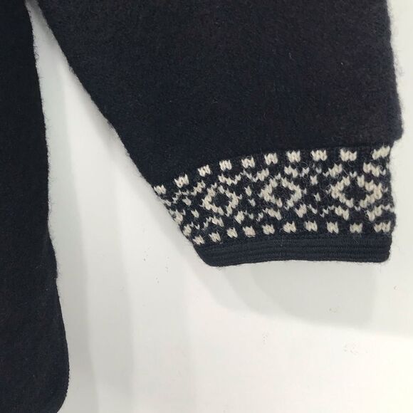 Icelandic Design Black White Nordic Design 100% Wool Sweater Coat - Picture 14 of 16